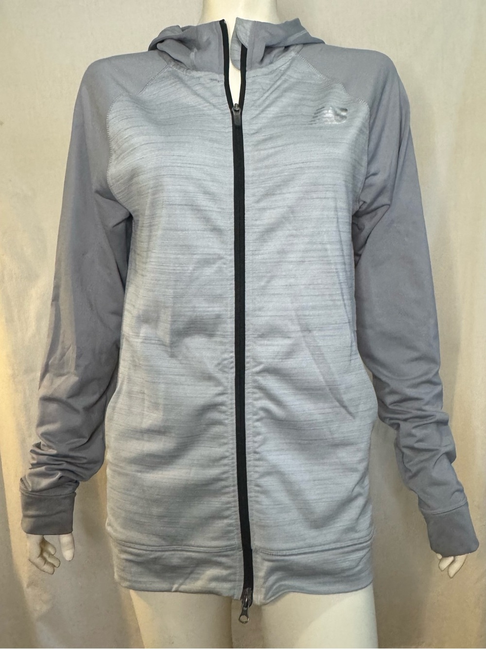 New Balance men’s grey zip up lightweight hoodie size small